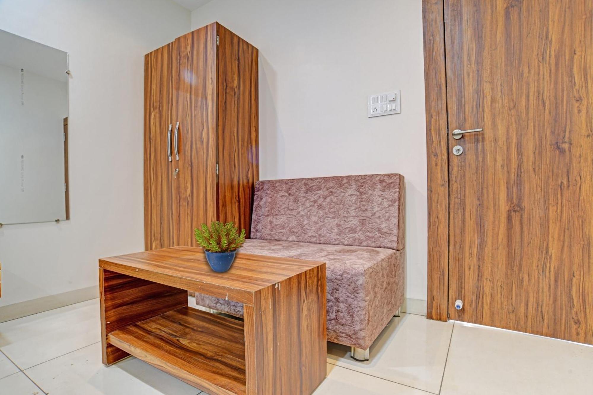 Hotel O Blue Sky Indore Exterior photo