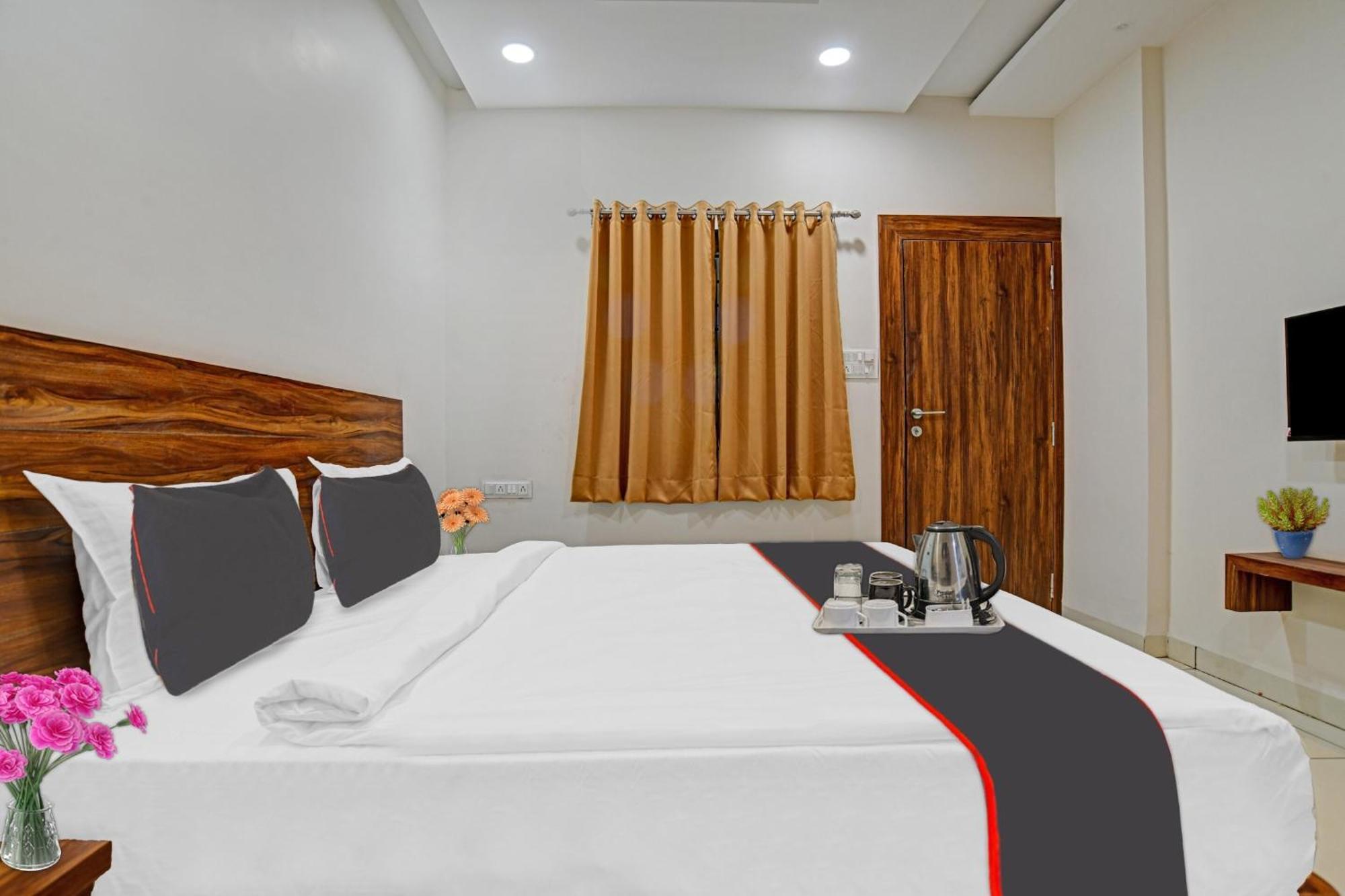 Hotel O Blue Sky Indore Exterior photo